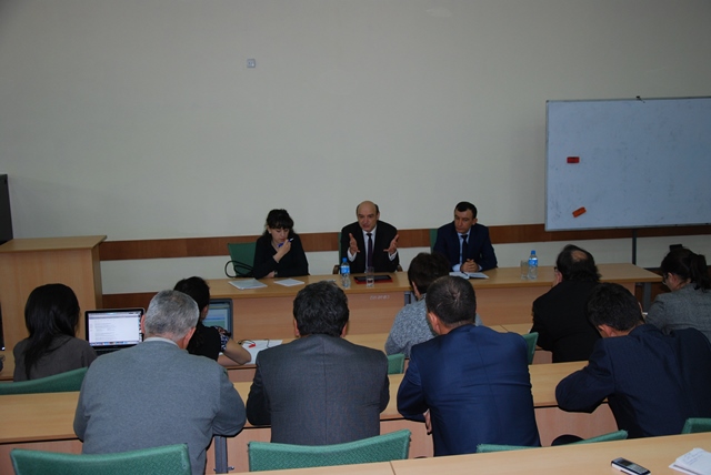 Conférence de Marc Blanquet à l'Université juridique de Tachkent 